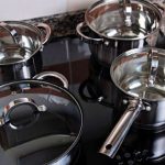 what type of cookware should be used on a glass cooktop
