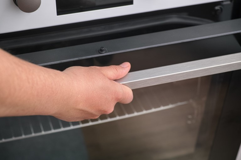 How to Open Oven Glass Door